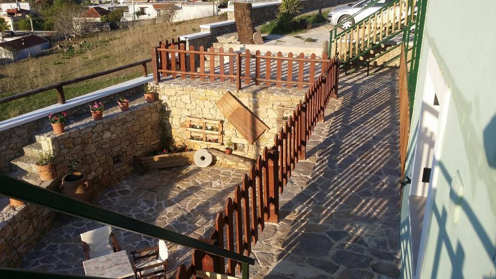 Elia Meronas Exterior photo