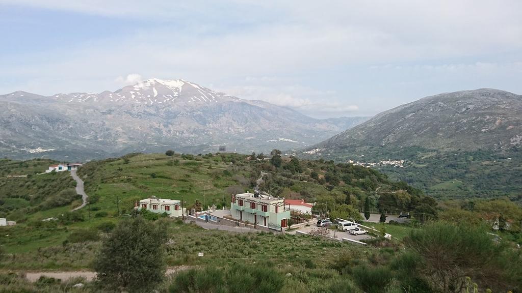 Elia Meronas Exterior photo